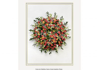 Palmas de flores para funerais na parede