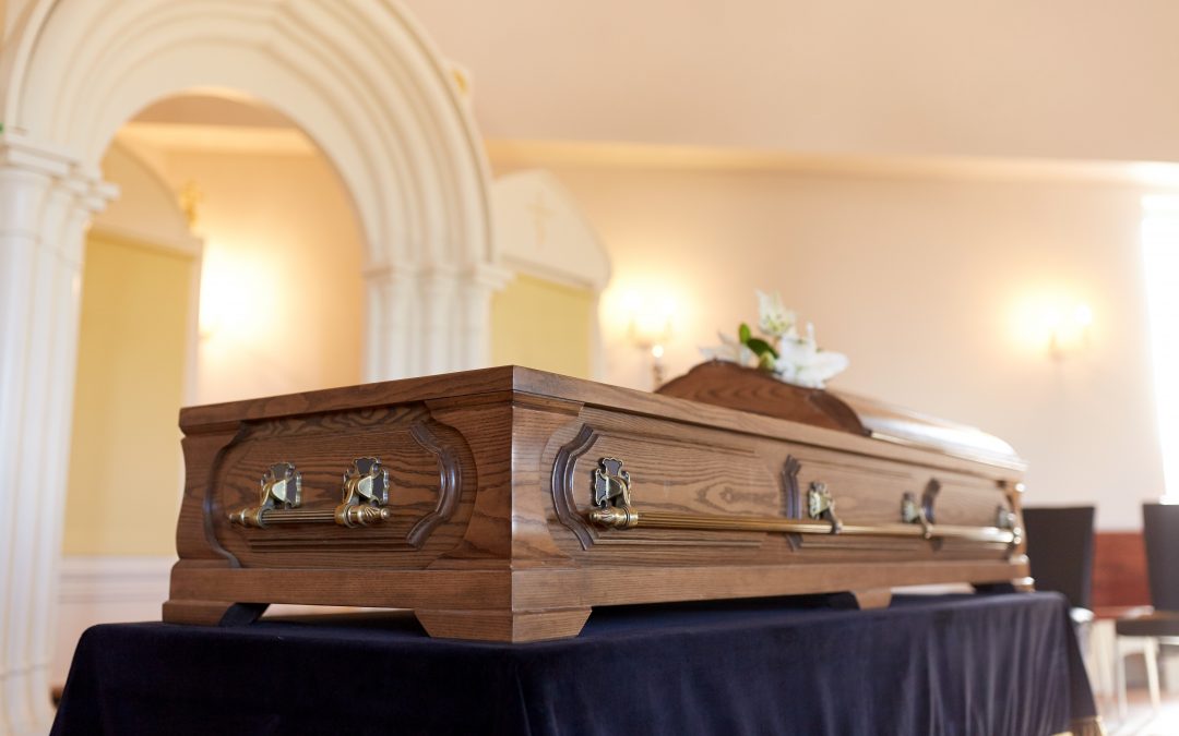 Quais as diferenças entre o Caixão de Sepultura e o Caixão de Cremação?